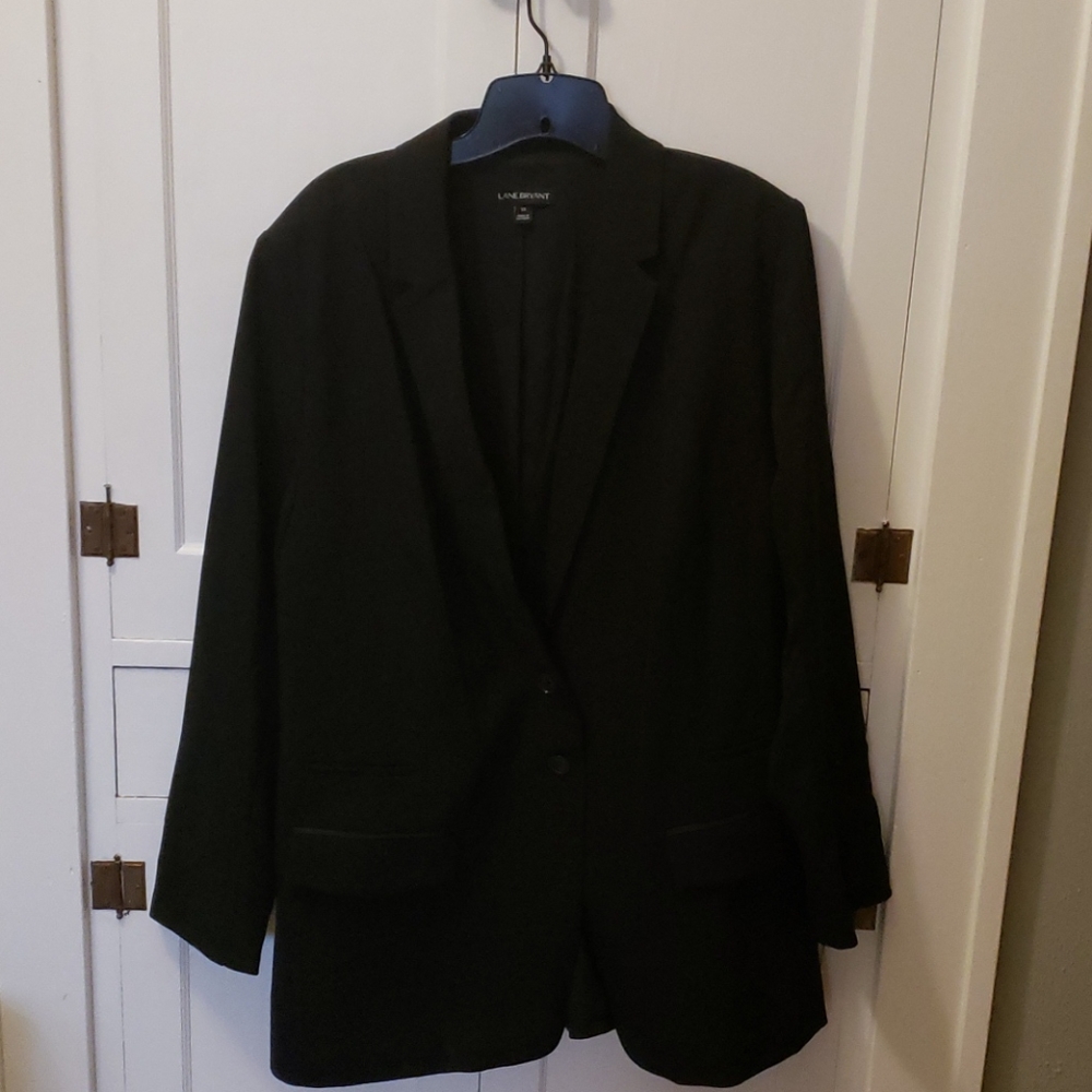 Black single breasted blazer